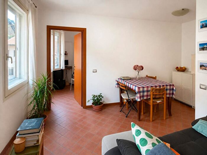Appartamento bilocale in affitto in Via Roma, Centro, Lecco