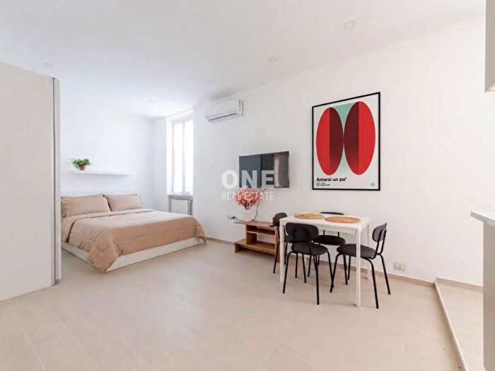 Appartamento monolocale in affitto in Via San Faustino, Ortica, Milano