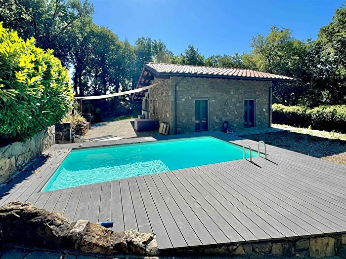 Casa trilocale in vendita in Località Il Ginestrino, Ortignano Raggiolo