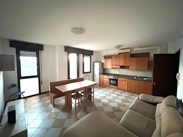 Appartamento trilocale in vendita in Via GPiovene Grisignano di Zocco VI, Grisignano Di Zocco