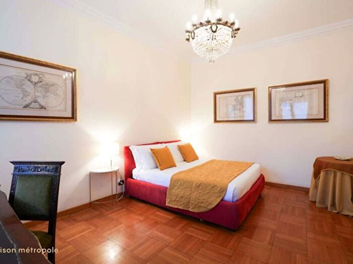 Appartamento quadrilocale in affitto in Galleria Unione, Duomo, Milano