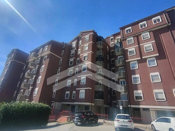 Appartamento con 5 locali in vendita in Via Lombardia, Campobasso