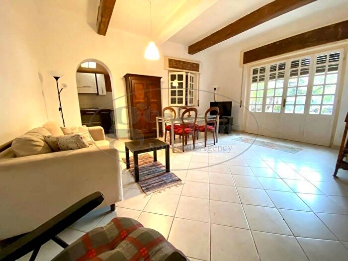 Casa quadrilocale in affitto in Cavour San Carlo, Livorno