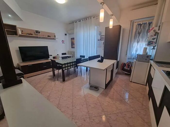 Appartamento bilocale in vendita in Beccaria, Limbiate