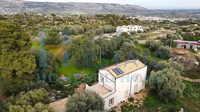 Casa in vendita in Solarino, Lentini