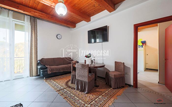 Appartamento trilocale in vendita in Via Ravegnana, Ravenna