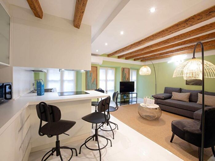 Appartamento trilocale in affitto in Via Filippo Corridoni, Guastalla, Milano