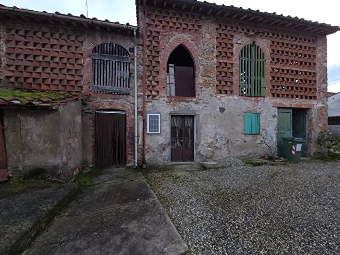 Casa con 5 locali in vendita in a dei Malfatti, Capannori