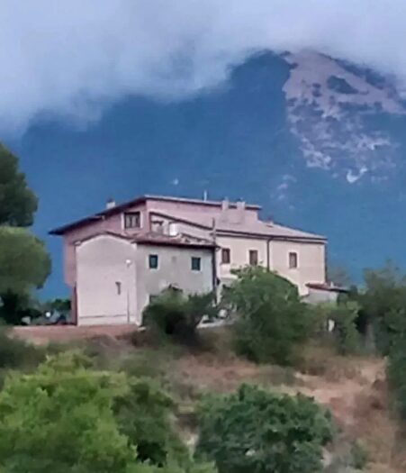 Appartamento con 5 locali in vendita in Pian di Balbano Cantiano, Cantiano