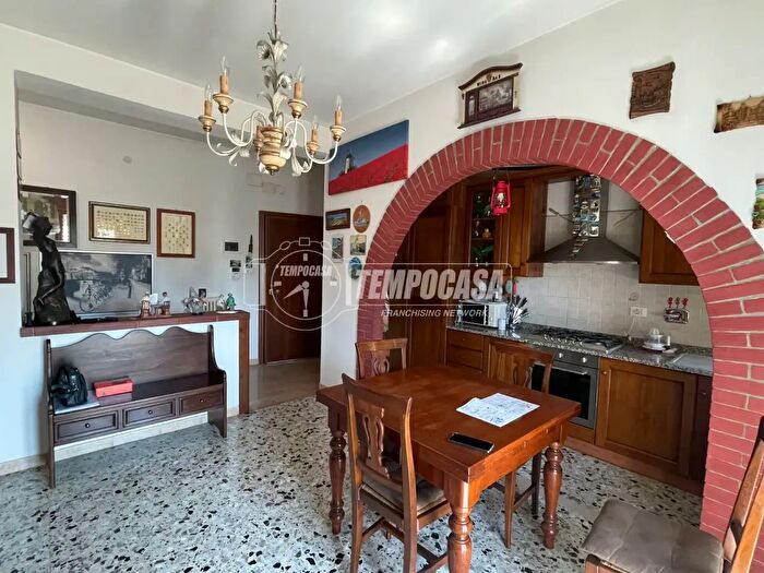 Appartamento quadrilocale in vendita in Casalecchio Di Reno