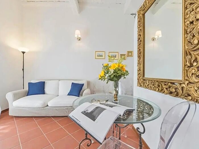 Appartamento monolocale in affitto in Via del Moro, Firenze