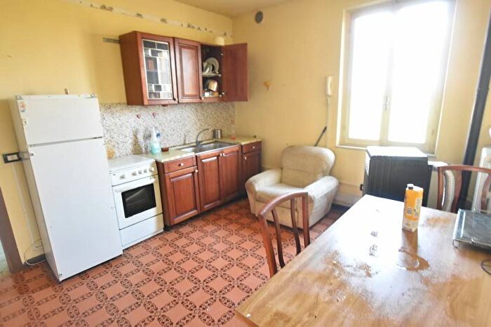 Casa con 6 locali in affitto in Frazione Santa Margherita, Santa Margherita, Fidenza