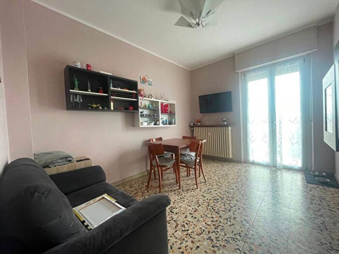 Appartamento bilocale in affitto in Via Conte di Carmagnola, Centro, Carmagnola