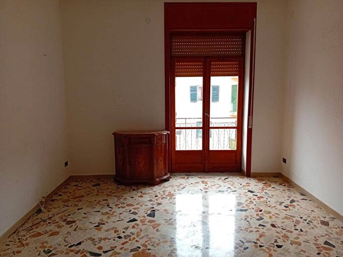 Appartamento trilocale in affitto in Via Cimitero, Piazza Del Galdosantangelo, Mercato San Severino