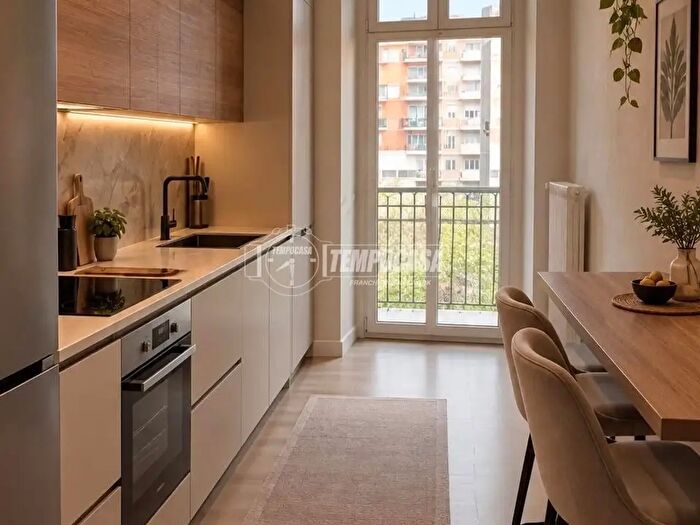 Appartamento trilocale in vendita in Via Costantino Nigra, Torino