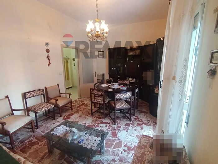Appartamento con 5 locali in vendita in Viale Zecchino, Siracusa