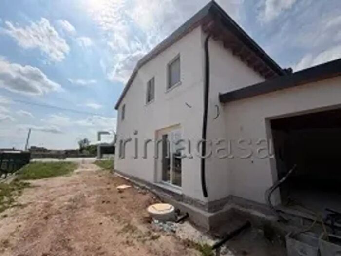 Casa con 5 locali in vendita in Via Crosare di Sotto, Pressana