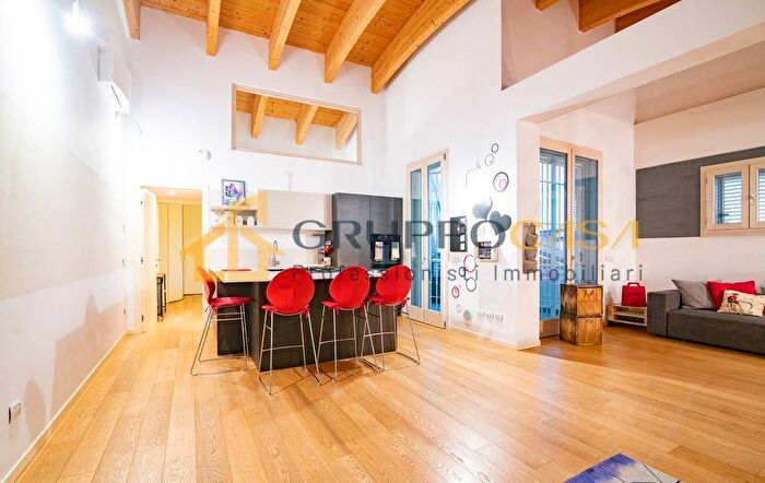 Appartamento trilocale in affitto in Via Napo Torriani, Centro, Cernusco sul Naviglio