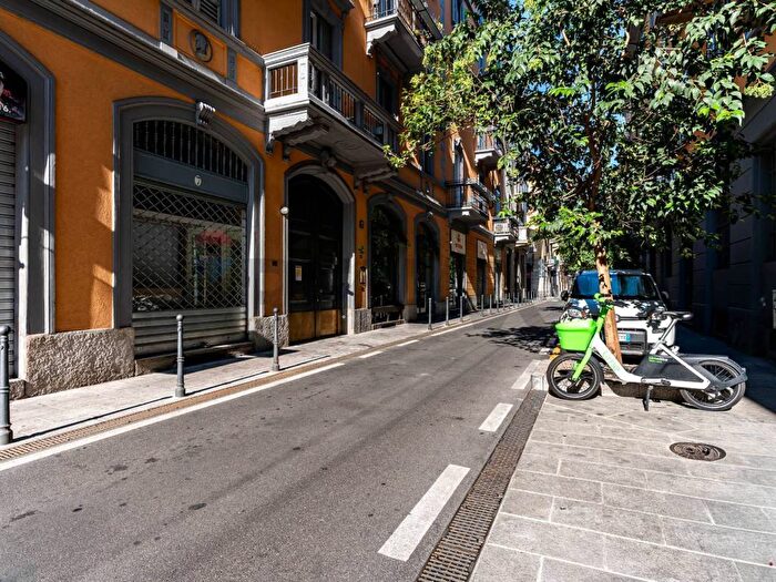 Casa monolocale in affitto in Via Orti, Quadronno Crocetta, Milano