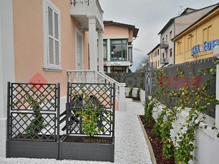 Appartamento bilocale in affitto in Via Farini, Castelnuovo Di Garfagnana