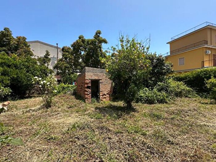 Casa trilocale in vendita in Via Regina Margherita, Pace Del Mela