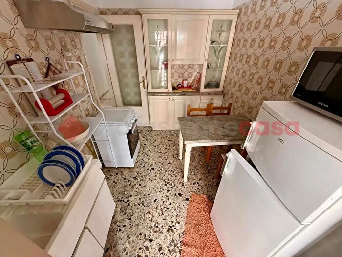 Appartamento trilocale in vendita in Via Pietro Adami, Roma