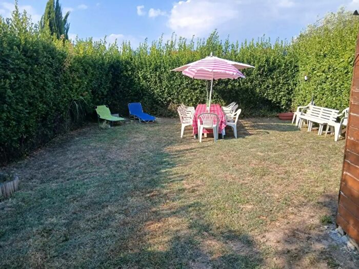 Casa quadrilocale in vendita in Cascina