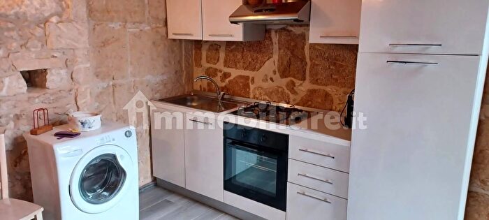 Appartamento bilocale in affitto in Via Monfalcone Siracusa Sr, Siracusa