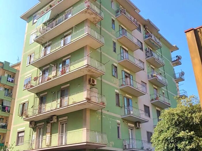 Appartamento bilocale in vendita in Via VI Settembre, Salerno