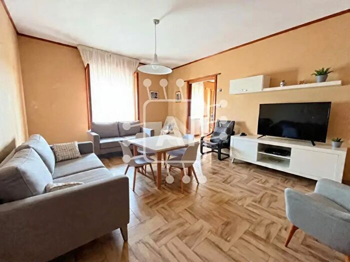 Appartamento quadrilocale in vendita in Via Napoli, San Severo