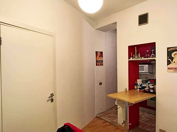 Appartamento trilocale in affitto in Via Magolfa, Navigli Darsena, Milano