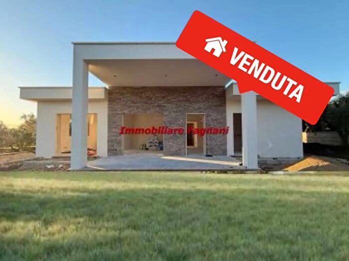 Casa quadrilocale in vendita in Via di PaganicoVelletri, Velletri