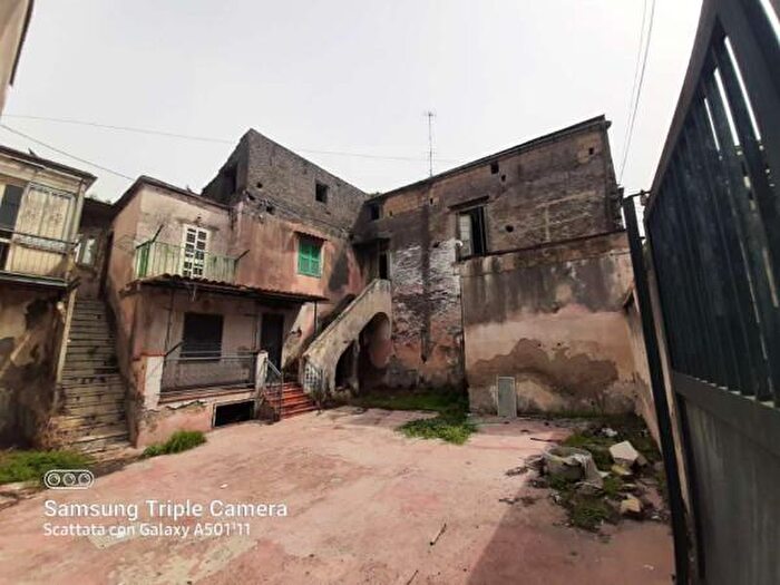 Casa con 6 locali in vendita in Via Annunziata, Somma Vesuviana