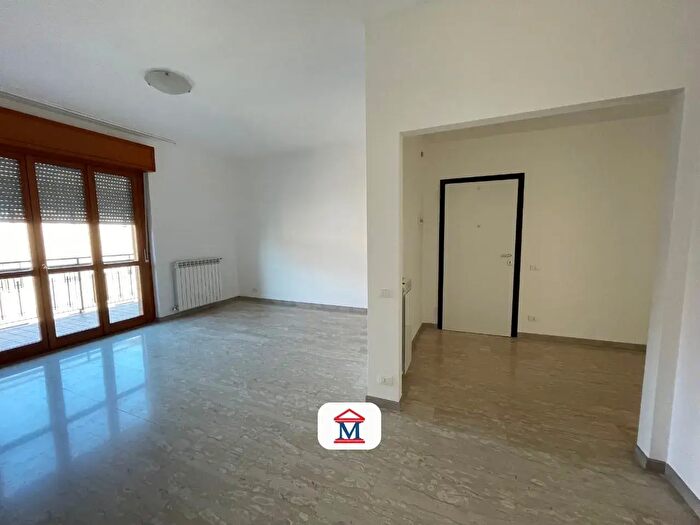 Appartamento quadrilocale in affitto in Via Roma, Ponte San Pietro