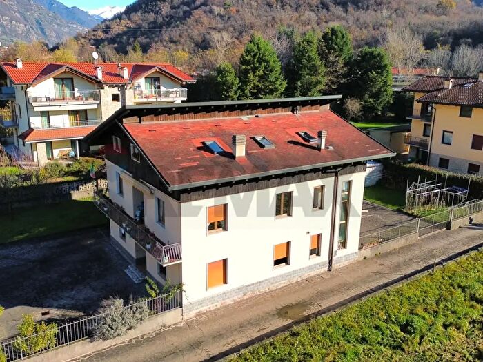 Case in Vendita e in Affitto - 3