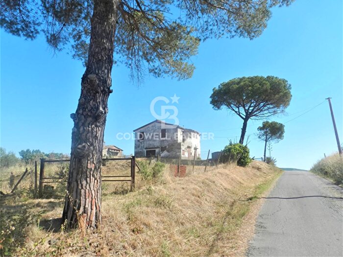 Casa quadrilocale in vendita in Località Farnesiana Snc, Tarquinia