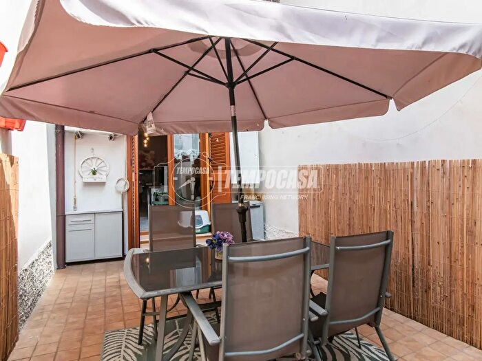 Appartamento trilocale in vendita in Via Giuseppe Garibaldi, Cerro Maggiore
