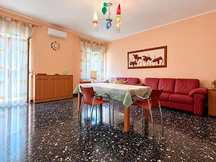 Appartamento quadrilocale in vendita in Via Giacomo Leopardi, Manfredonia