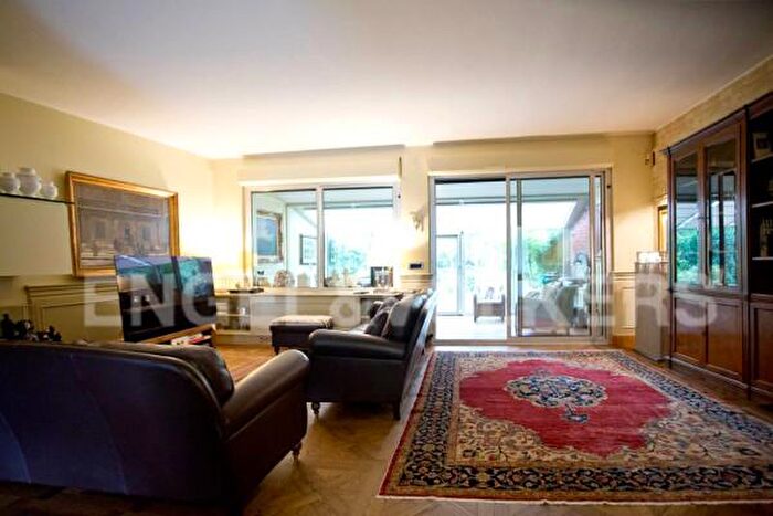 Casa quadrilocale in vendita in Via del Mare, Milano