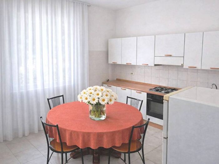 Appartamento trilocale in affitto in Via Antonio Zanolini, Massarenti, Bologna