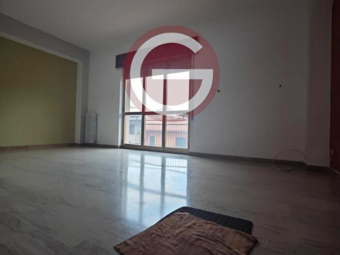 Appartamento con 5 locali in affitto in Centro, Taurianova