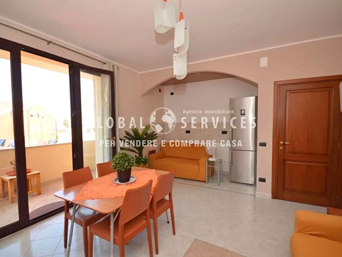 Appartamento trilocale in vendita in Via Gaudì, Alghero