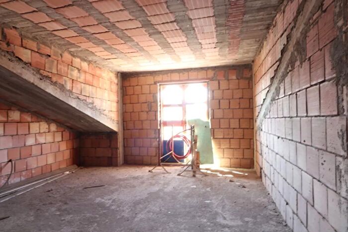 Appartamento trilocale in vendita in Traversa Seconda Salzano, Teverola