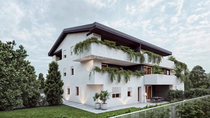 Appartamento con 5 locali in vendita in Via Firenze, Ponte San Nicolo