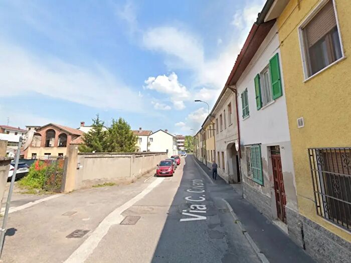 Case in Vendita e in Affitto - 3