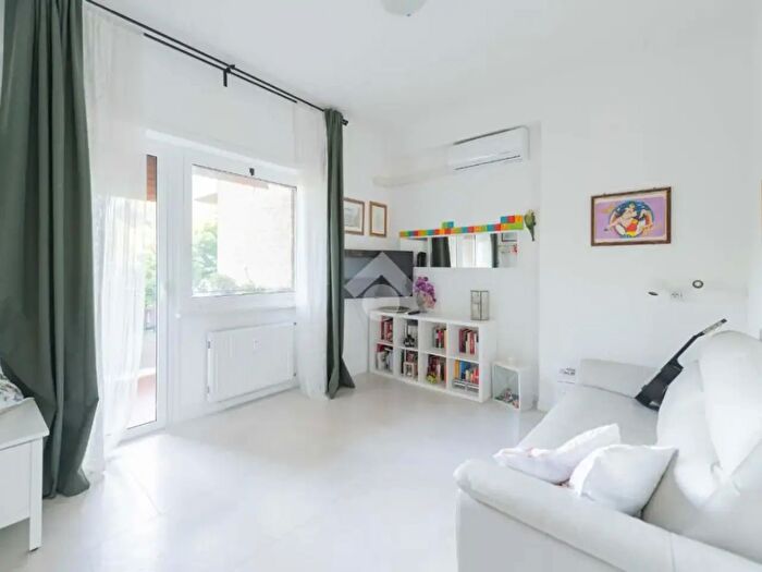 Appartamento bilocale in vendita in Via Pasquale II, Roma