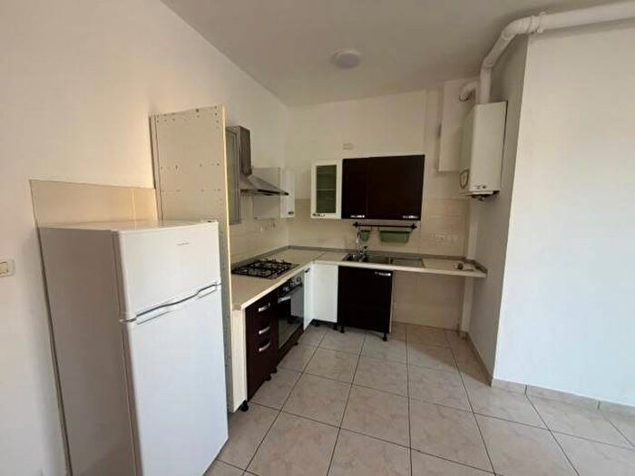 Appartamento trilocale in affitto in Via Bassano del Grappa, San Leonardo, Parma