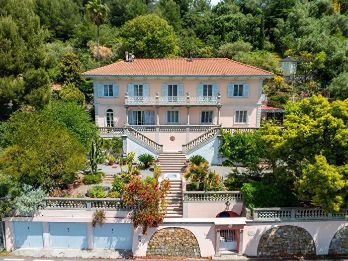 Casa con 16 locali in vendita in Ludovico Ariosto, Sanremo