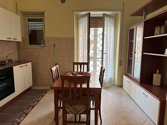 Appartamento con 8 locali in vendita in Via Marittima, Frosinone