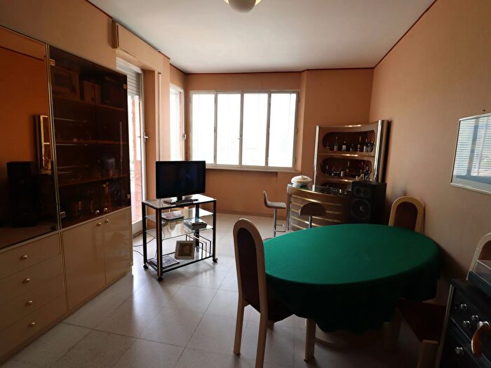 Appartamento quadrilocale in vendita in Siena in Periferia Nord Acquacalda, Siena